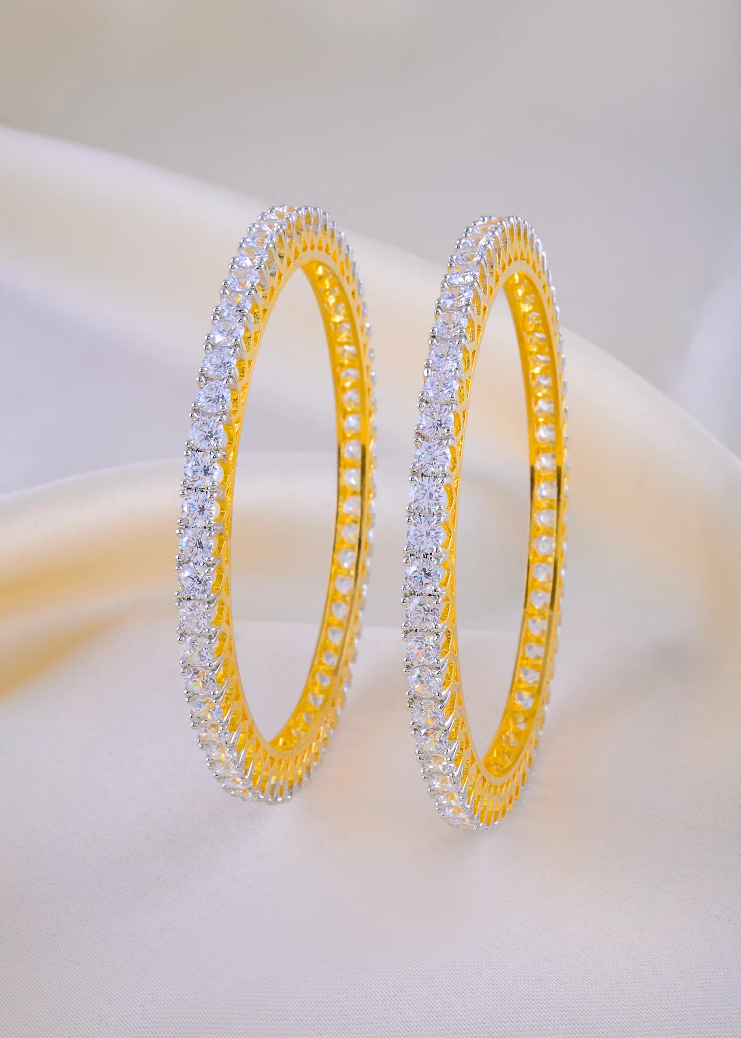 Dazzle Bloom 20-Pointer Bangles (Yellow Gold) BAN000212 Dazzle Bloom 20-Pointer Bangles (Yellow Gold) BAN000212 - Image 1