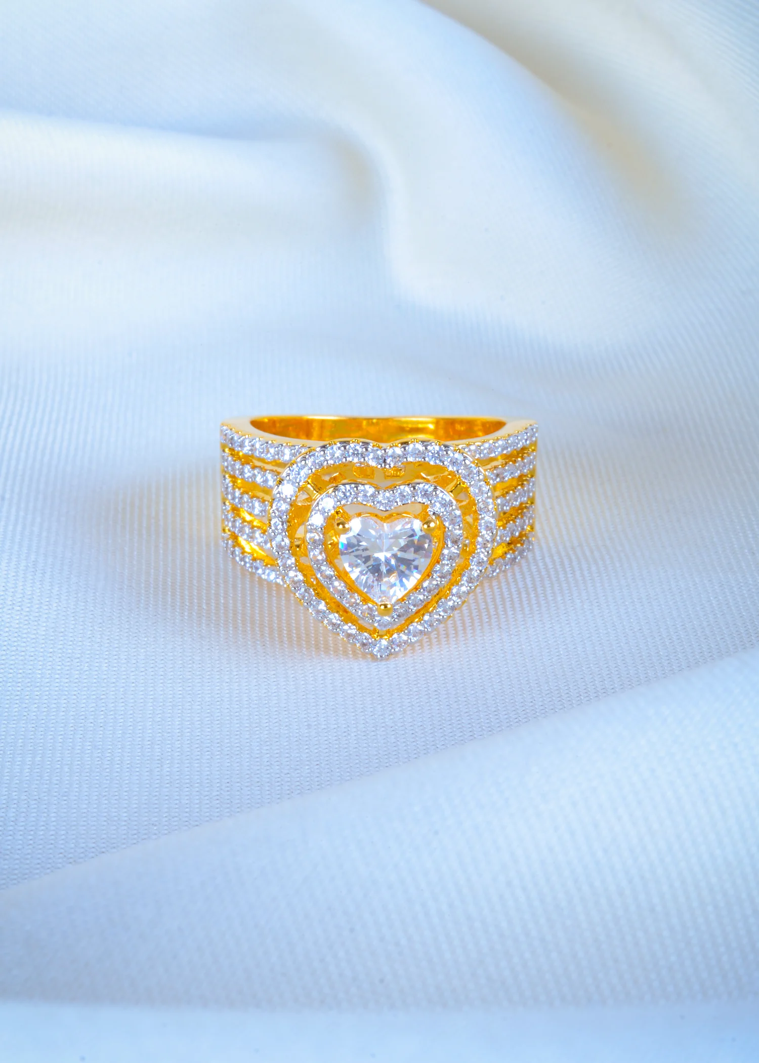 Heart Solitaire 1ct. Band Ring (Yellow Gold) RING01220 Heart Solitaire 1ct. Band Ring (Yellow Gold) RING01220 - Image 1