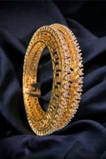 10 Pointer Pachheli Bangle (Yellow-Gold) BAN000376