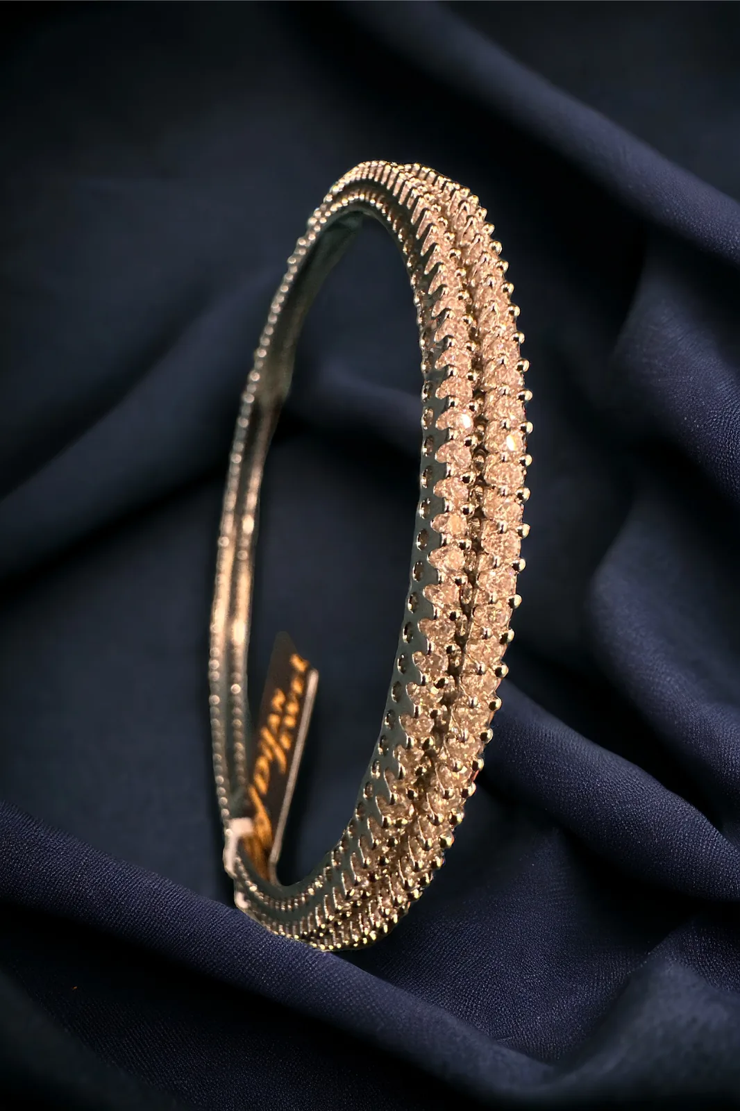 5-Pointer-Single-Line-Bangles-White-Gold-BAN000214A 5 Pointer Single Line Bangles (White-Gold) BAN000214 - Image 1