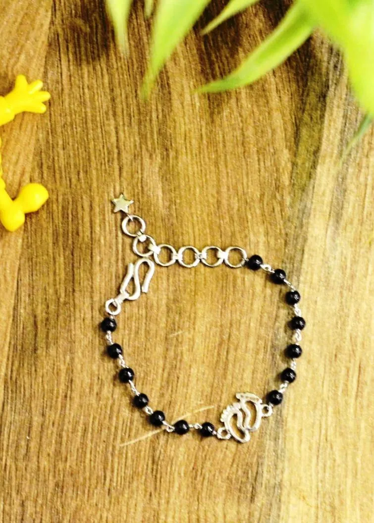 925-Silver-Baby-Feet-Single-Nazariya-Bracelet-silver-BRA000011 925 Silver Baby Feet Single Nazariya Bracelet (silver) - Image 1