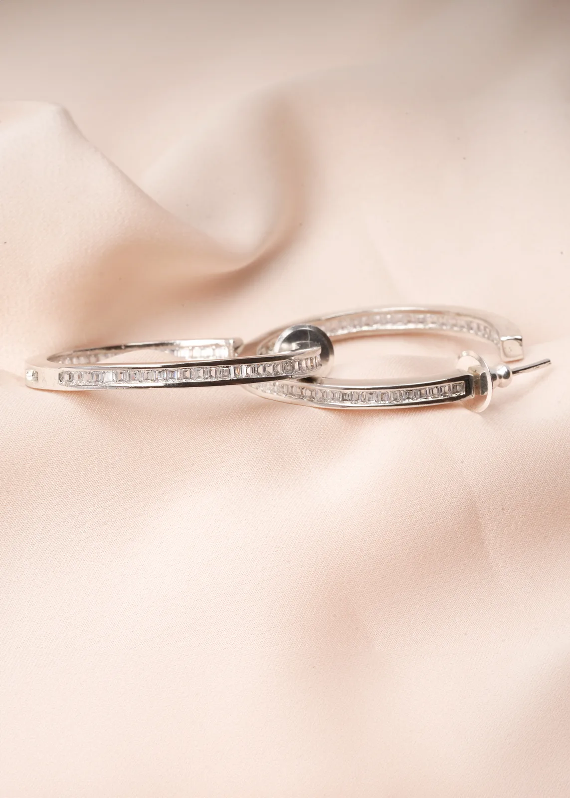 Bagguette-Hoops-With-Push-Back-Silver-EAR000771a Bagguette Hoops With Push Back (Silver) EAR000771 - Image 1