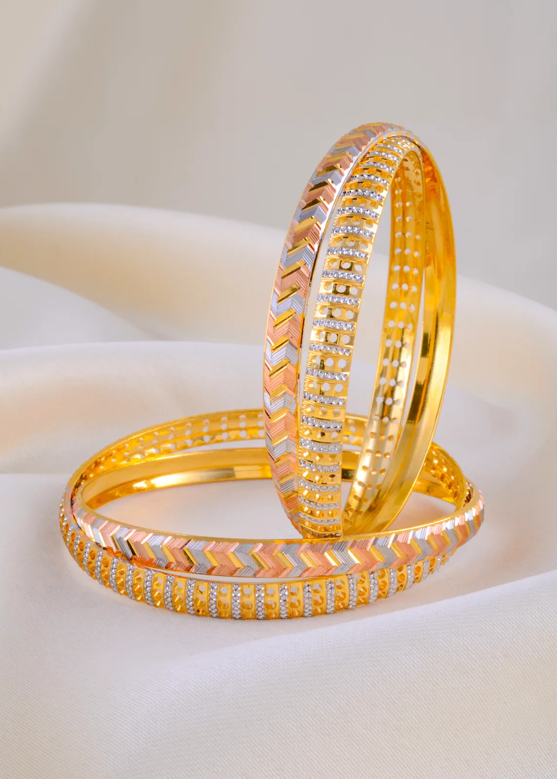 Chevron-Charm-Bangles-Tri-Color-Plating-BAN001933a Chevron Charm Bangles (Tri-Color Plating) BAN001933 - Image 1