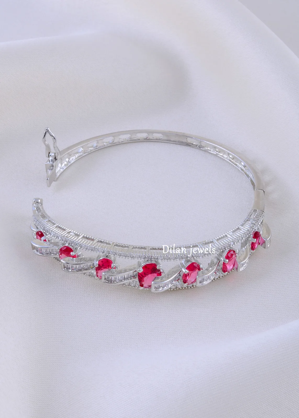 Classic-Scarlet-Stone-Bangle-Silver-BRA002260a Classic Scarlet Stone Bangle (Silver) BRA002260 - Image 1