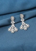 Classy Pearl Earrings (Silver) EAR000739