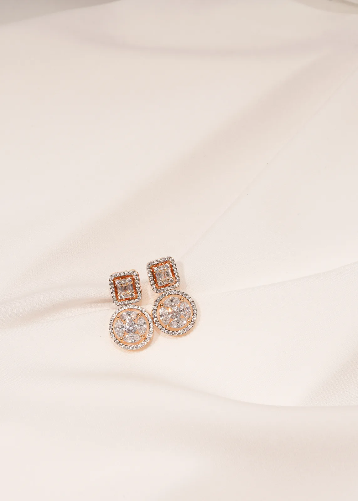 Clutter-Setting-Earrings-Yellow-Gold-EAR000473a Clutter Setting Earrings (Yellow Gold) EAR000473 - Image 1