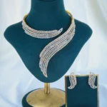 Collar Hasli Necklace Set (Yellow Gold) NEC001189