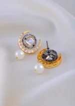 Crescent Moon Charm (Dual Plating) NEC002060 - Image 3