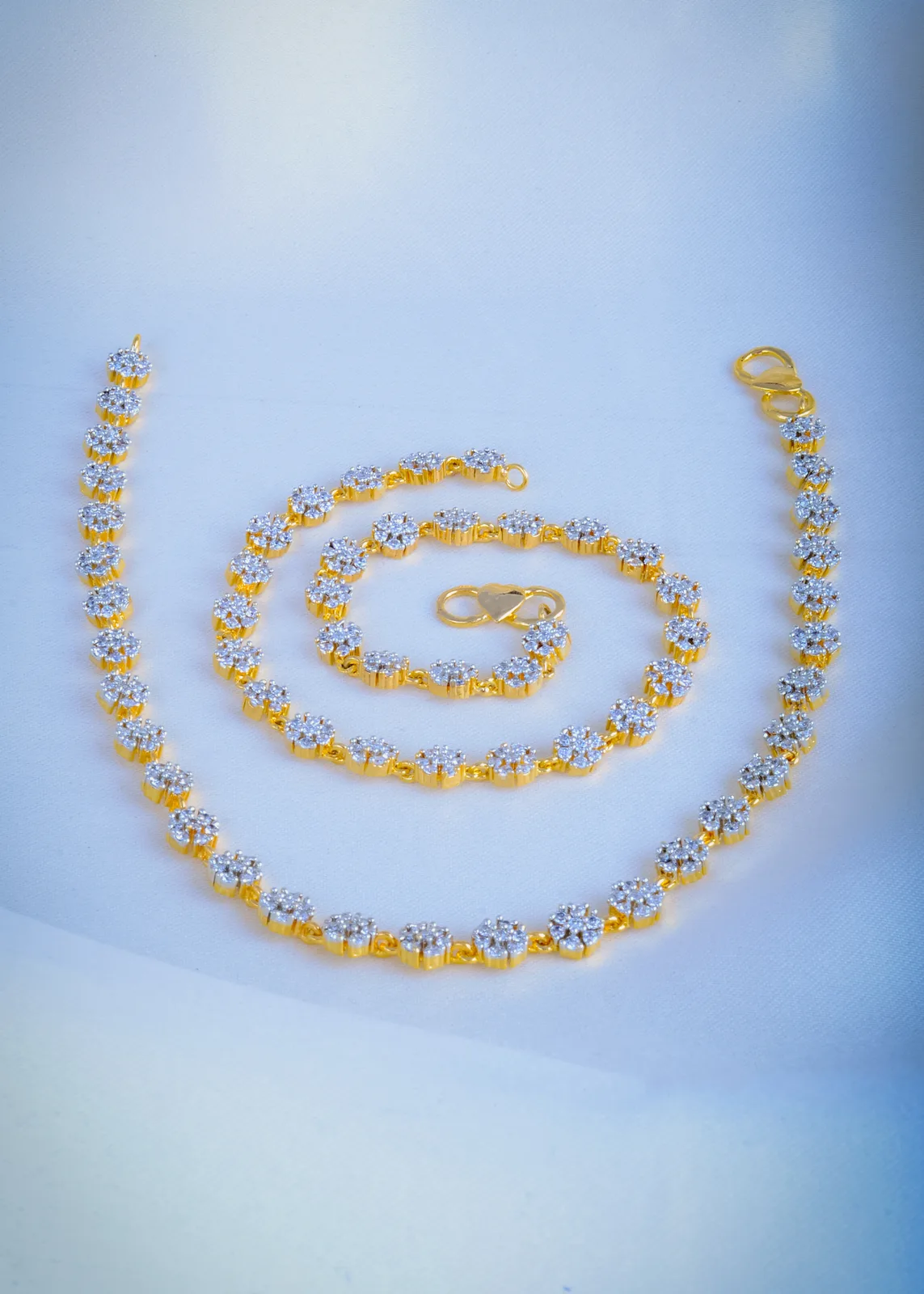 Diamond-Flower-Payal-Yellow-Gold-ANK000835a Diamond Flower Payal (Yellow Gold) ANK000835 - Image 1