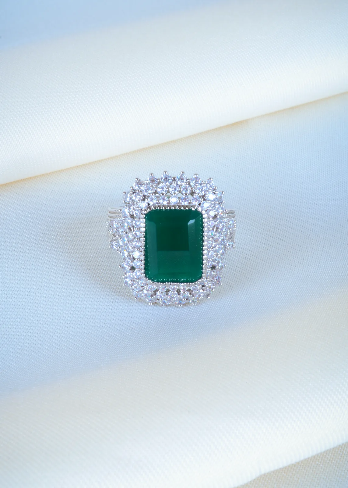 Emerald-Green-Cocktail-Ring-Silver-RING01205a Emerald Green Cocktail Ring (Silver) RING01205 - Image 1