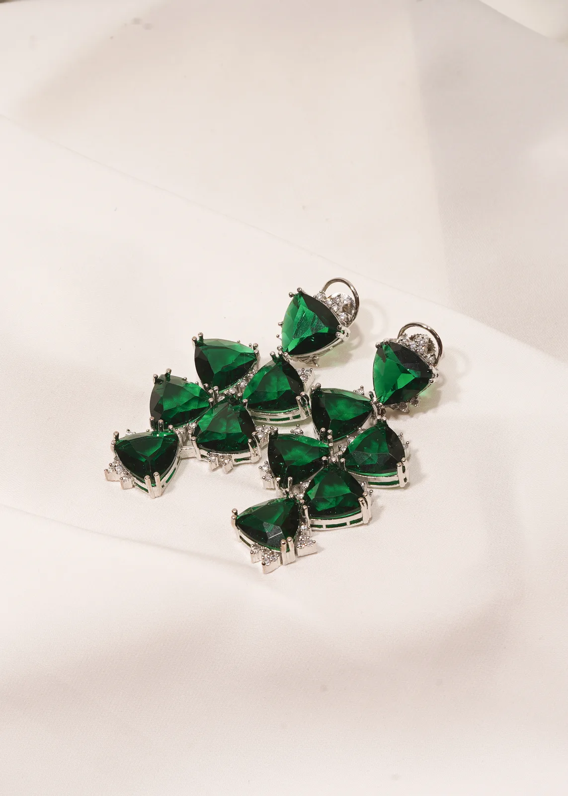 Emerald-Green-Danglers-Silver-EAR000465a Emerald Green Danglers (Silver) EAR000465 - Image 1