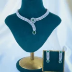 Emerald Green Royal Necklace Set (Silver) NEC001096