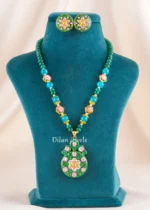 Emerald Vana Necklace Set (Yellow Gold) NEC002724