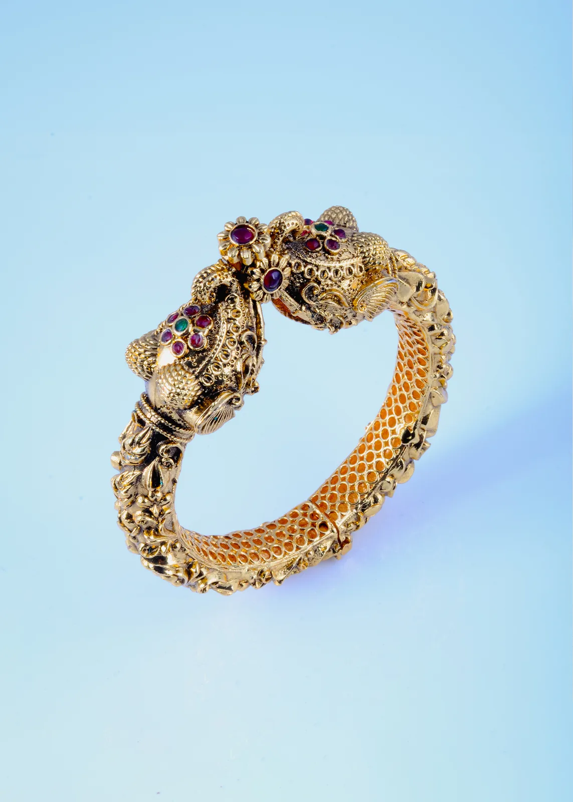 Ethnic-Carving-Single-Kada-Antique-Gold-BRA000991a Ethnic Carving Single Kada (Antique Gold) BRA000991 - Image 1