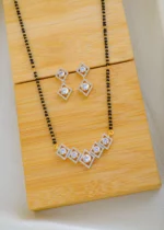 Five Solitaire Mangalsutra Set (Yellow Gold) MANG01527 - Image 2