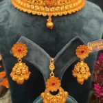 Floral Choker Set with Mangtika (Antique Gold)- NEC000003