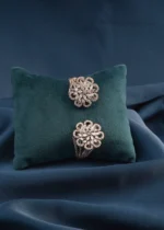 Floral Clutch Bracelet (Silver) BRA000659 - Image 2