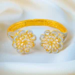 Floral Clutch Bracelet (Yellow Gold) BRA001300