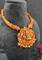 Goddess Lakshmi Hasli Necklace Set (Yellow-Gold)- NEC04032314