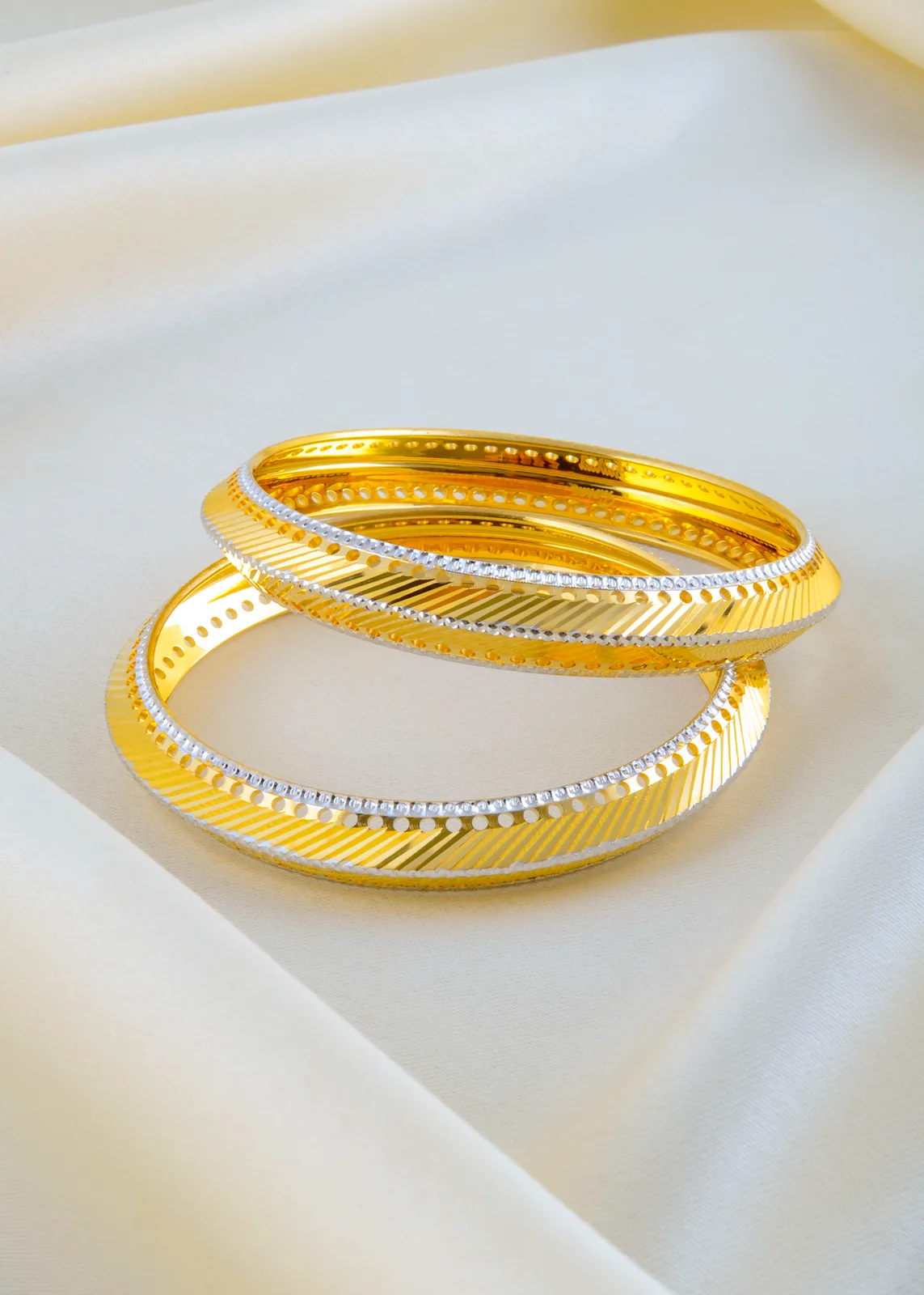 Gold-Plated-CNC-Bangles-for-Women-Yellow-Gold-BAN001535a Gold Plated CNC Bangles for Women (Yellow Gold) BAN001535 - Image 1