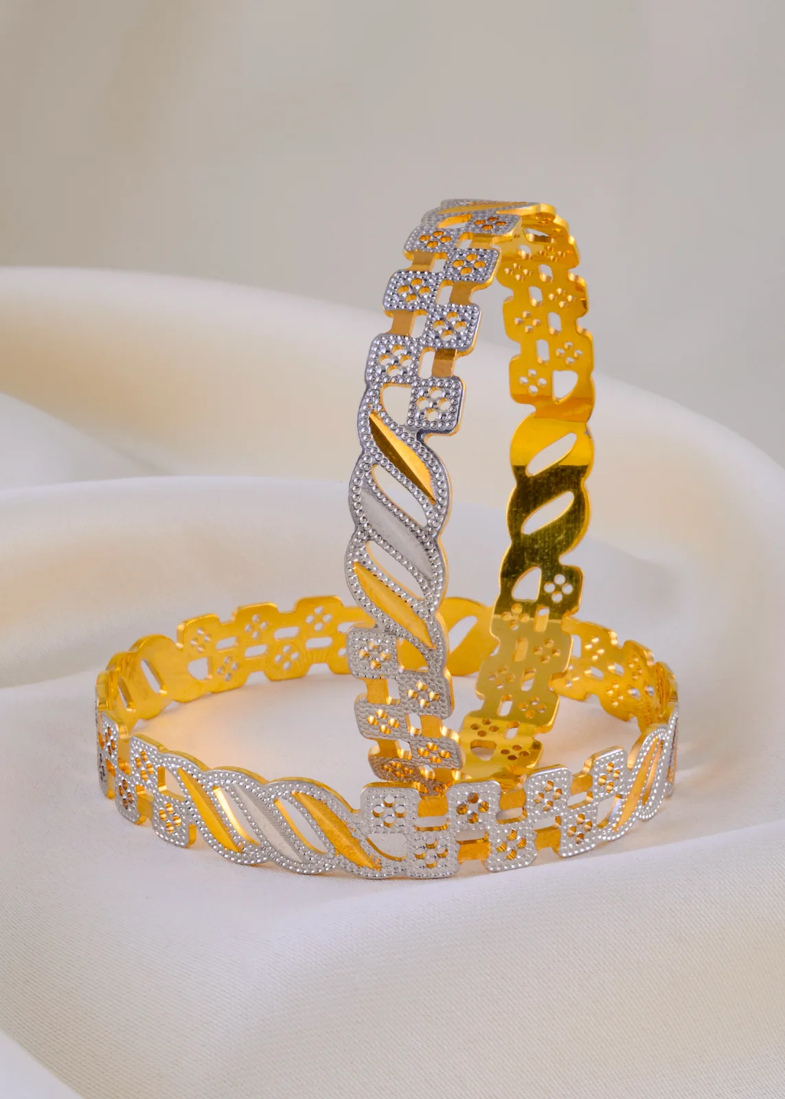 Golden-Petal-Vine-Bangles-Dual-Plating-BAN001924a Golden Petal Vine Bangles (Dual Plating) BAN001924 - Image 1