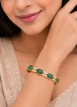 Green Antique Gold Plated Kundan Bracelet- BRA002862 - Image 4