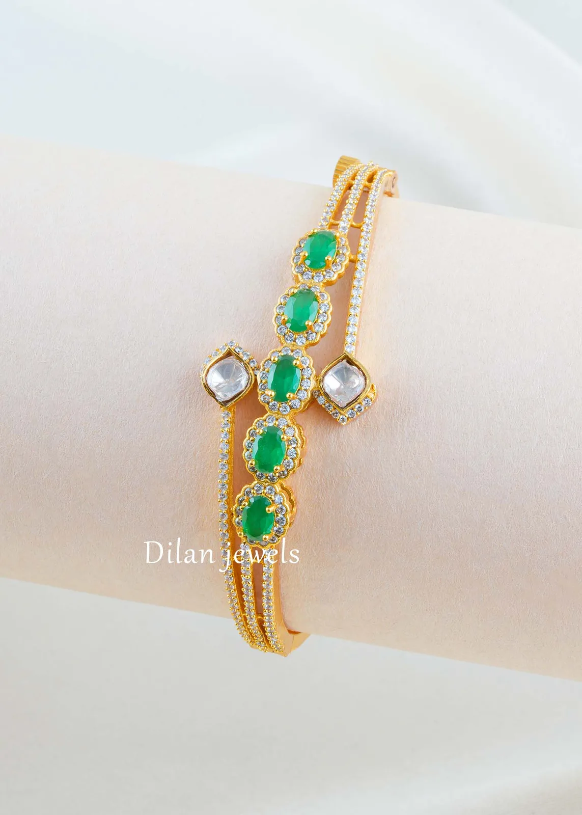 Green-Gold-Plated-Kundan-Diamond-Bracelet-BRA002787 Green Gold Plated Kundan, Diamond Bracelet- BRA002787 - Image 1
