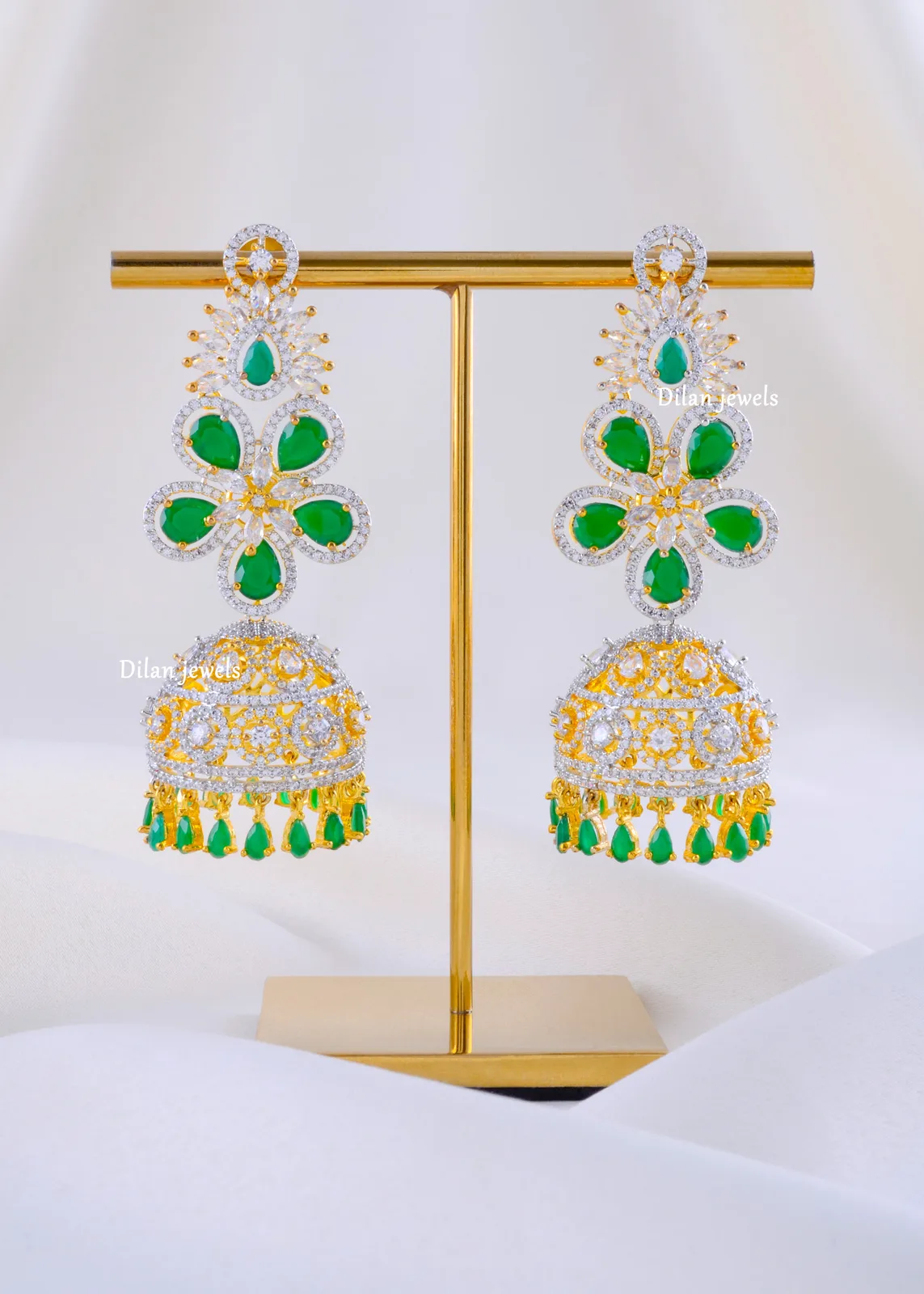 Green-Heritage-Jhumka-Glam-Yellow-Gold-EAR002245a Green Heritage Jhumka Glam (Yellow Gold) EAR002245 - Image 1