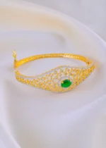 Heirloom Grace Emerald Bracelet (Yellow Gold) BRA001892 - Image 3