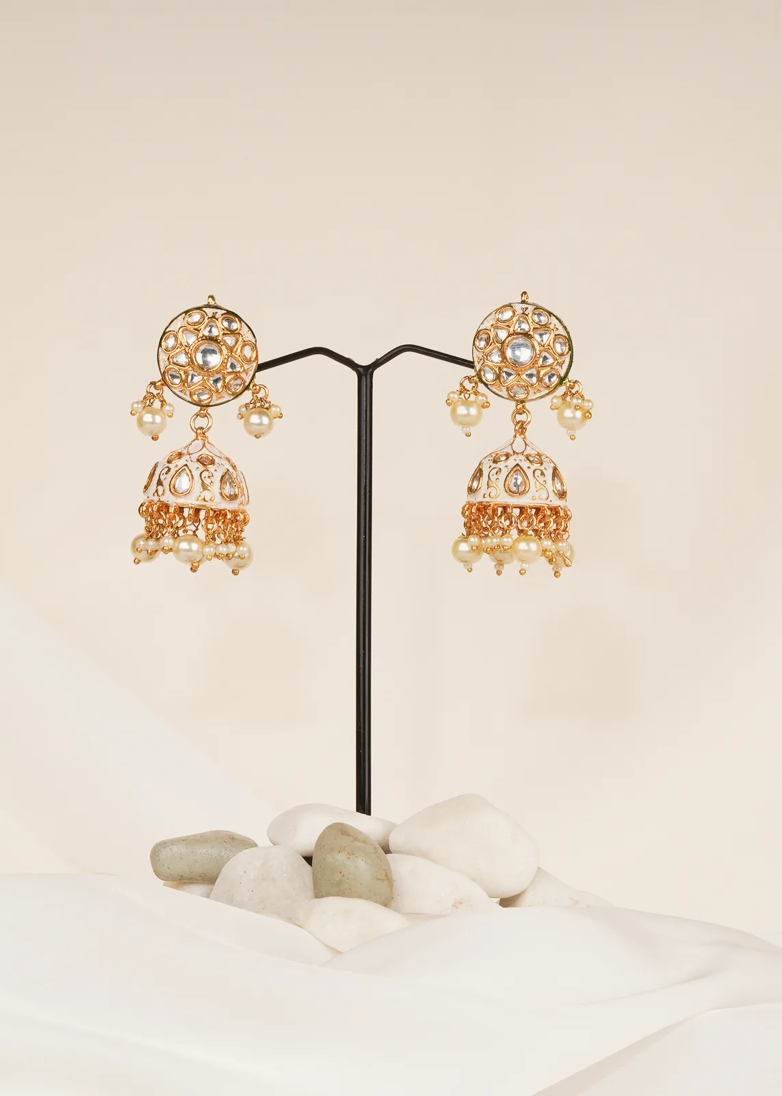 Ivory-Kundan-Jhumka-Yellow-Gold-EAR000594a Ivory Kundan Jhumka (Yellow Gold) EAR000594 - Image 1