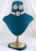 Kundan Bloom Diamond Choker Set (Yellow Gold) NEC002405