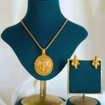 Lord Krishna Locket Set With Chain (Antique Gold) NEC001427