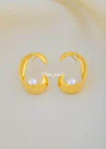 Lustre Pearl Earrings (Yellow Gold) EAR002071