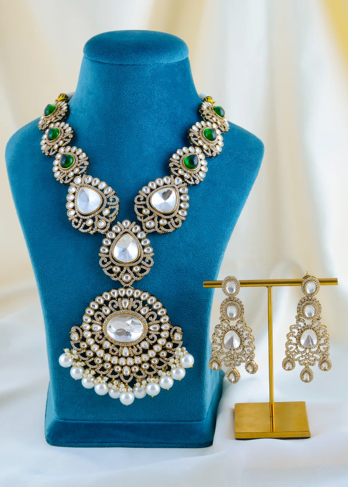 Majestic-Victorian-Kundan-Polki-Necklace-Set-Victorian-NEC001582a Majestic Victorian Kundan Polki Necklace Set (Victorian) NEC001582 - Image 1