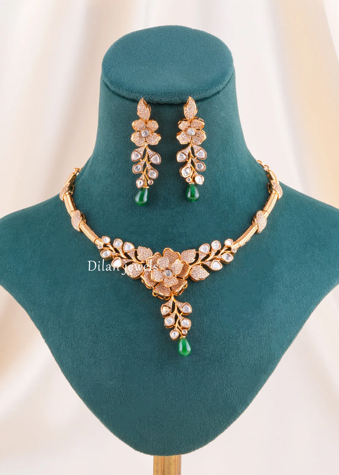 Meher-Bloom-Green-Necklace-Set-Yellow-Gold-NEC002676 Meher Bloom Green Necklace Set (Yellow Gold) NEC002676 - Image 1
