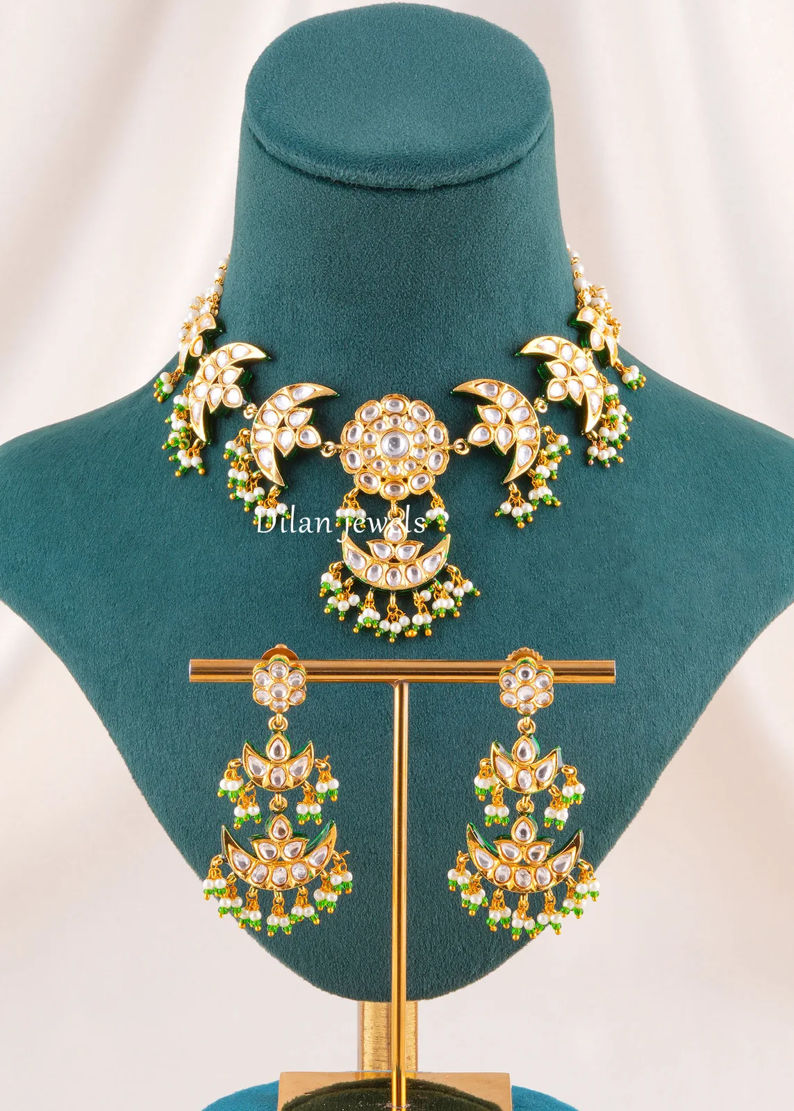 Meher-Moonlight-Necklace-Set-Yellow-Gold-NEC002717 Meher Moonlight Necklace Set (Yellow Gold) NEC002717 - Image 1