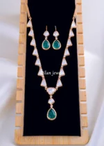 Nizam’s Grace Emerald Necklace Set (Yellow Gold) NEC002113