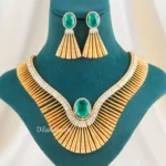 Noor Majesty Necklace Set (Antique Gold) NEC002679