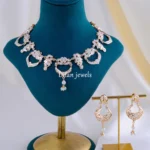 Noor Pearl Jadau Necklace Set (Yellow Gold) NEC002155