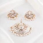Noor-e-Pearl Pendant Set (Yellow Gold) PSET02159
