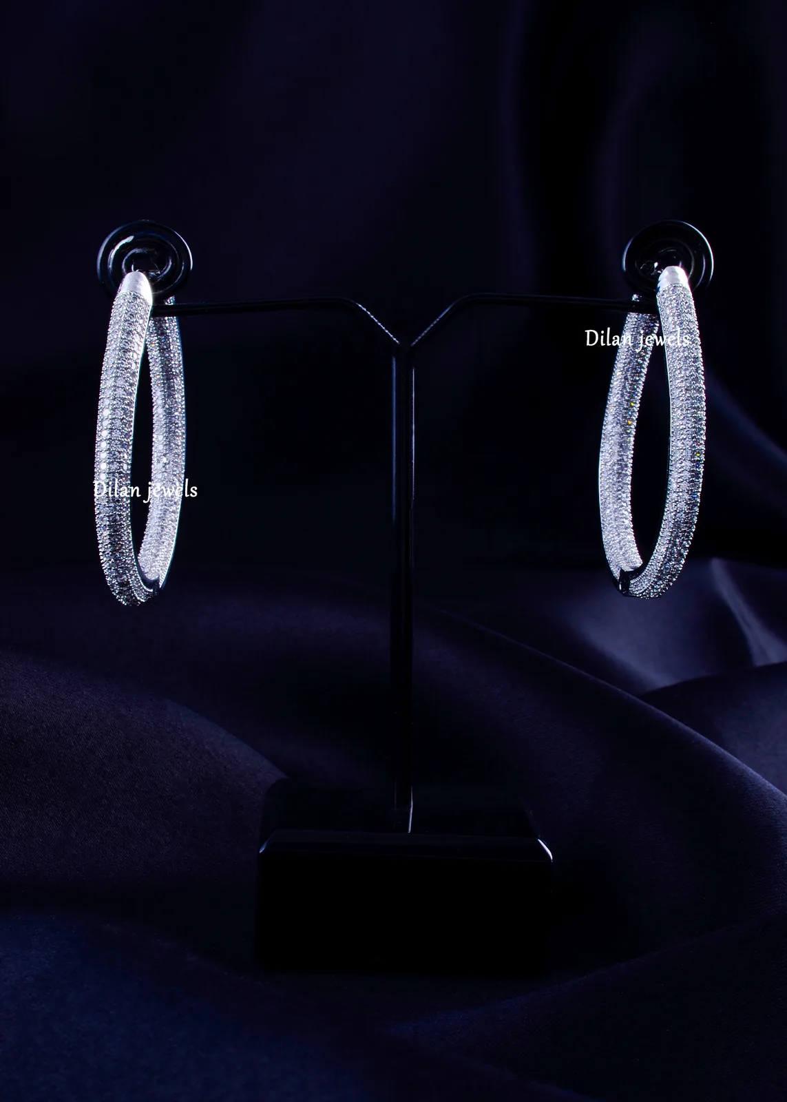Pave-Teardrop-Balis-Silver-EAR002257a Pave Teardrop Balis (Silver) EAR002257 - Image 1
