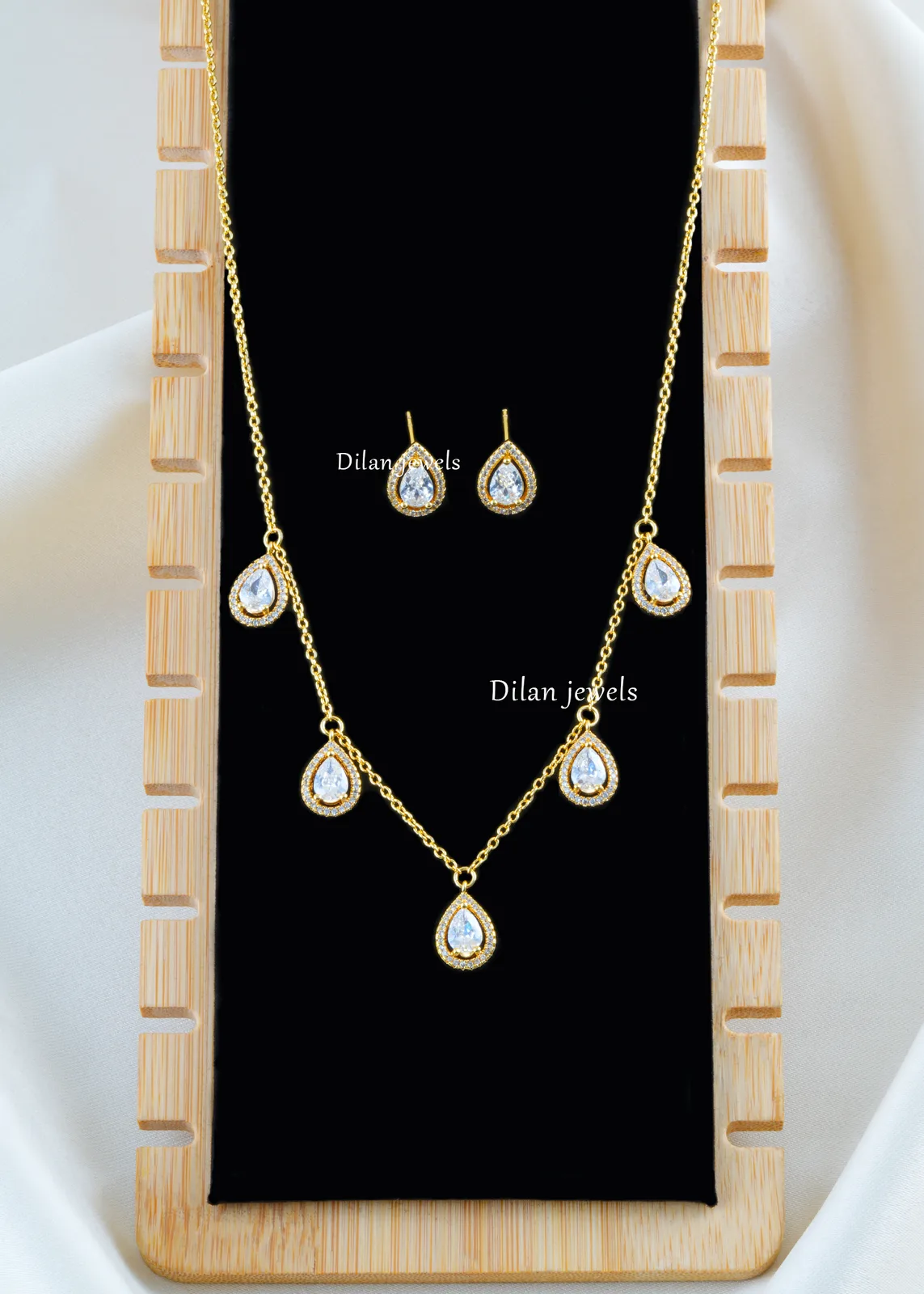 Pearl-Drop-Elegance-Necklace-Set-Yellow-Gold-NEC002573 Pearl Drop Elegance Necklace Set (Yellow Gold) NEC002573 - Image 1