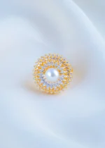 Pearl Halo Luxe (Yellow Gold) RING01732