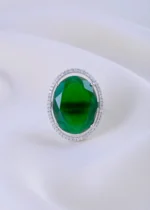 Queen’s Embrace Emerald Ring (Silver) RING01852