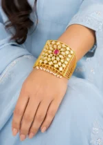 Red Gold Plated Kundan Bracelet- BRA002794 - Image 4
