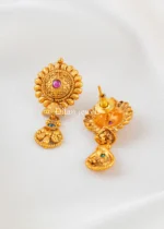 Red Green Antique Gold Plated Traditional Necklace Set- NEC002756 - Image 3