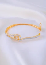 Royal Converging Diamond Bangle (Yellow Gold) BRA002344 - Image 3