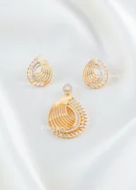 Royal Curve Glow Pendant Set (Yellow Gold) PSET02593