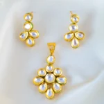 Royal Kundan Polki Pendant Set (Yellow Gold) PSET01458