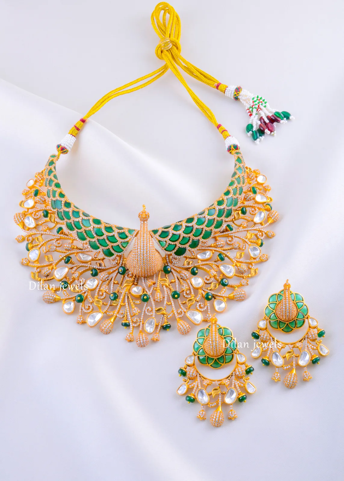 Royal-Maharani-Peacock-Choker-Yellow-Gold-NEC002383a Royal Maharani Peacock Choker (Yellow Gold) NEC002383 - Image 1